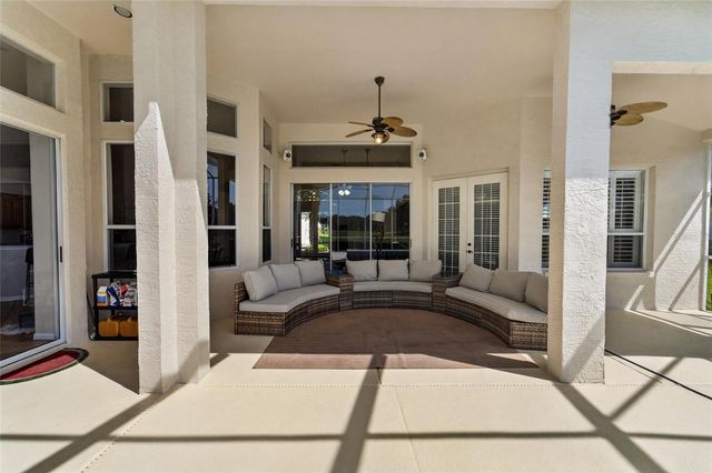 5218 TWIN CREEKS DRIVE, Valrico, FL 33596