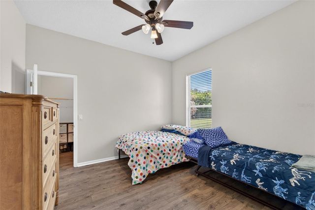 5218 TWIN CREEKS DRIVE, Valrico, FL 33596