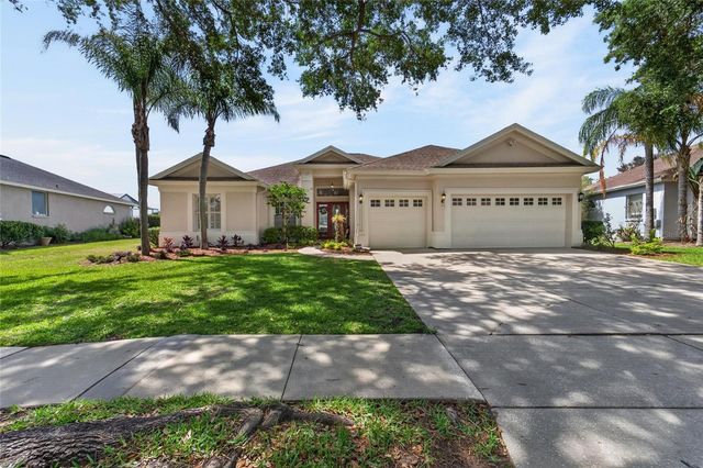 5218 TWIN CREEKS DRIVE, Valrico, FL 33596