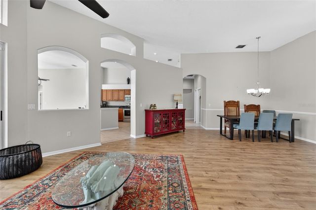 5218 TWIN CREEKS DRIVE, Valrico, FL 33596