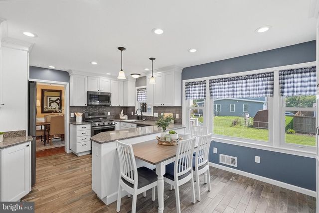 5709 SHROPSHIRE CT, Alexandria, VA 22315