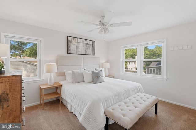 5709 SHROPSHIRE CT, Alexandria, VA 22315