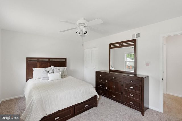 5709 SHROPSHIRE CT, Alexandria, VA 22315
