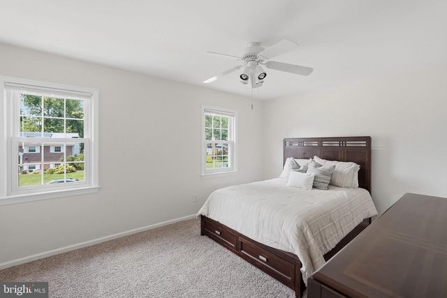 5709 SHROPSHIRE CT, Alexandria, VA 22315