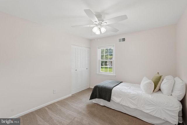 5709 SHROPSHIRE CT, Alexandria, VA 22315