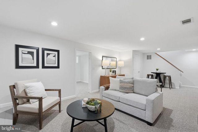 5709 SHROPSHIRE CT, Alexandria, VA 22315