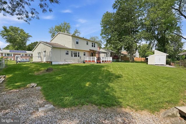 5709 SHROPSHIRE CT, Alexandria, VA 22315