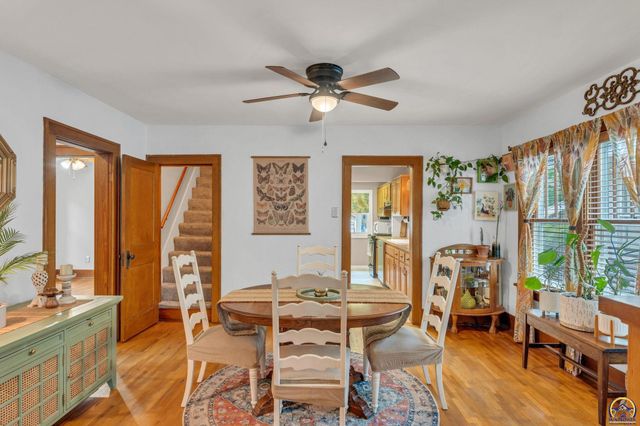 1324 SW MacVicar AVE, Topeka, KS 66604