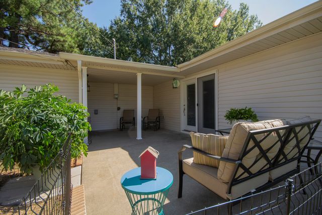 1227 Piedmont Road, Paducah, KY 42001