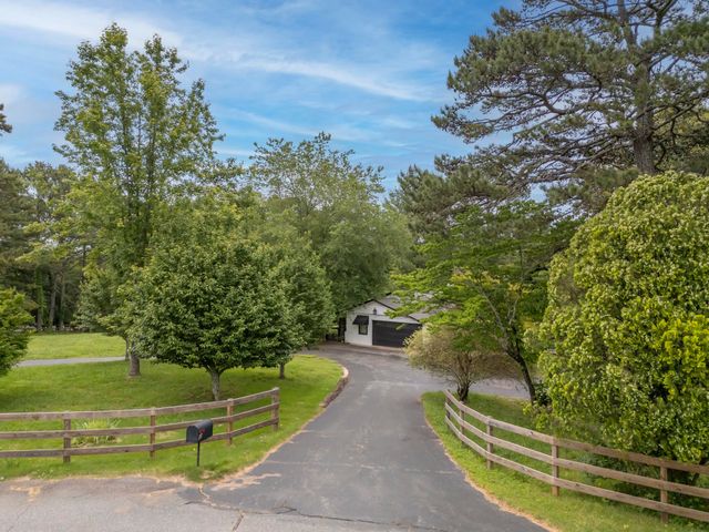 64 Persimmon Hill Drive, Columbus, NC 28722