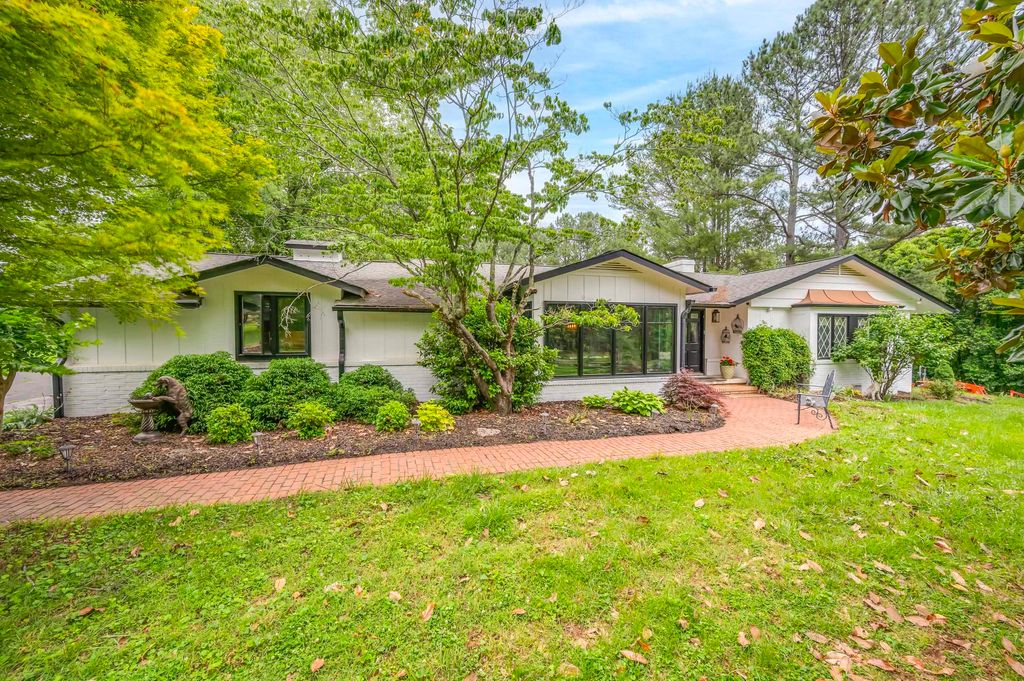 64 Persimmon Hill Drive, Columbus, NC 28722