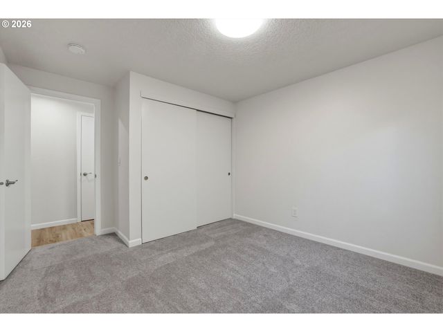 13250 Sw WEIR Rd, Beaverton, OR 97008