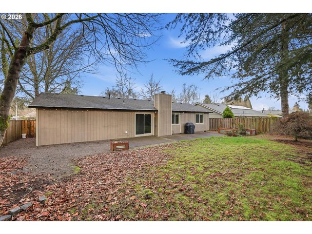 13250 Sw WEIR Rd, Beaverton, OR 97008
