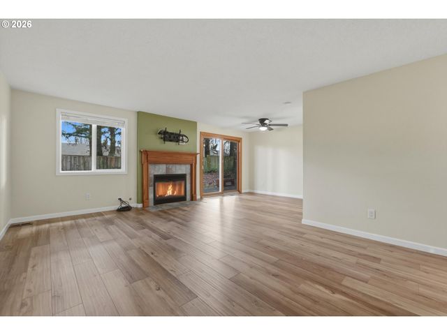 13250 Sw WEIR Rd, Beaverton, OR 97008