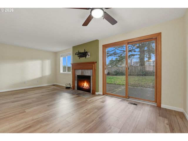 13250 Sw WEIR Rd, Beaverton, OR 97008