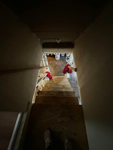 5856 Wallace Road, Hammond, IN 46320