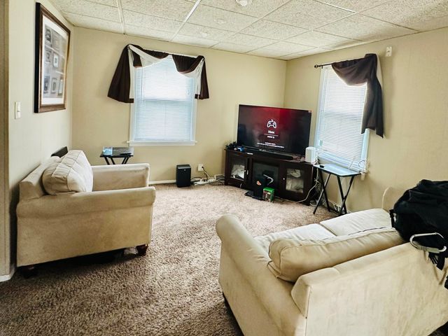 5856 Wallace Road, Hammond, IN 46320