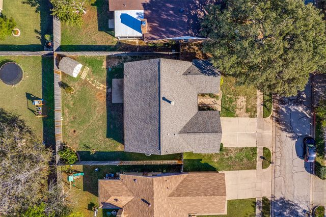 7007 Forestview Drive, Arlington, TX 76016