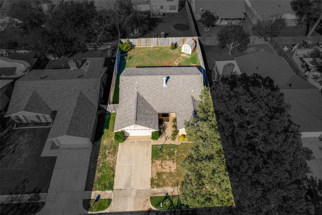 7007 Forestview Drive, Arlington, TX 76016