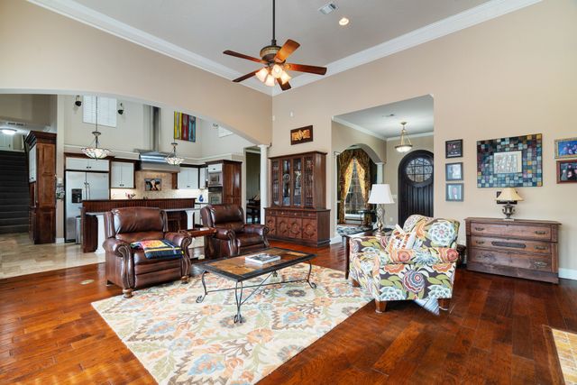 2365 Wildwood Lane, Paris, TX 75462