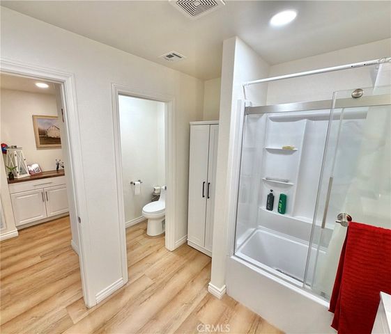 15455 Glenoaks Boulevard 272, Sylmar, CA 91342