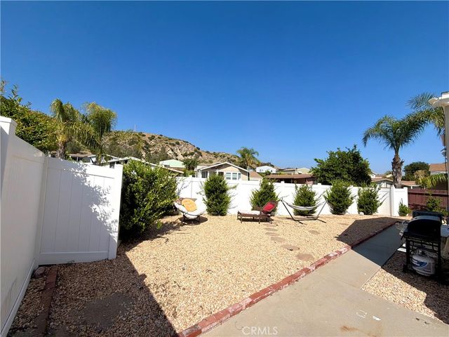 15455 Glenoaks Boulevard 272, Sylmar, CA 91342