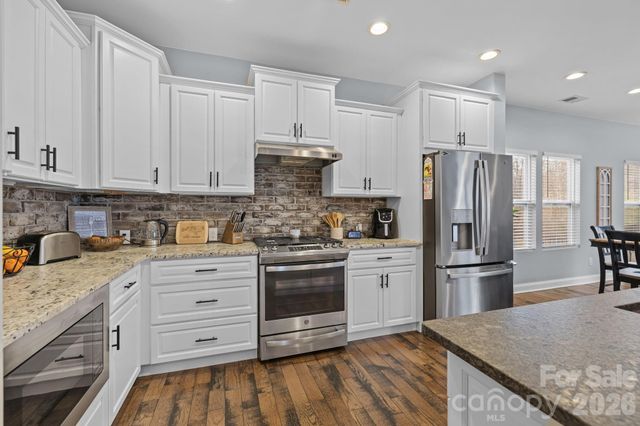 1931 Madeira Circle, Waxhaw, NC 28173