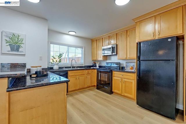 4160 Aquarius Cir, Union City, CA 94587