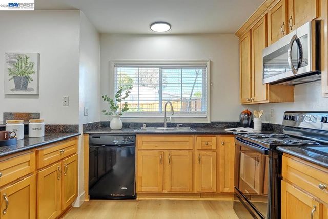 4160 Aquarius Cir, Union City, CA 94587