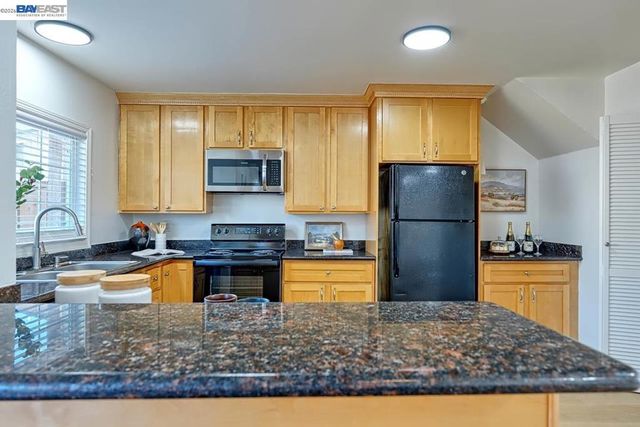 4160 Aquarius Cir, Union City, CA 94587
