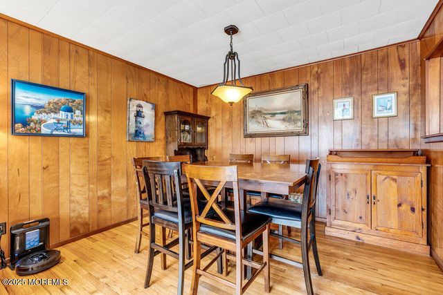 21 Dockage Road, Bayville, NJ 08721