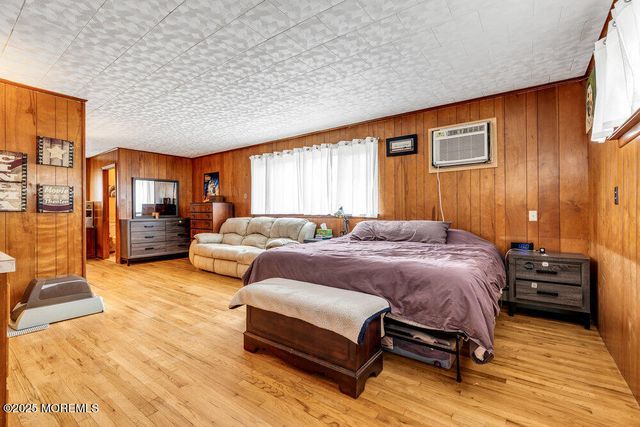 21 Dockage Road, Bayville, NJ 08721
