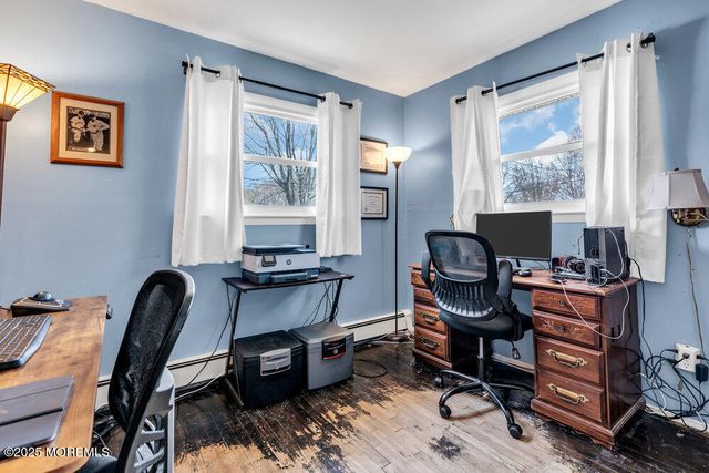 21 Dockage Road, Bayville, NJ 08721