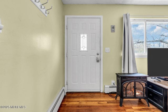 21 Dockage Road, Bayville, NJ 08721