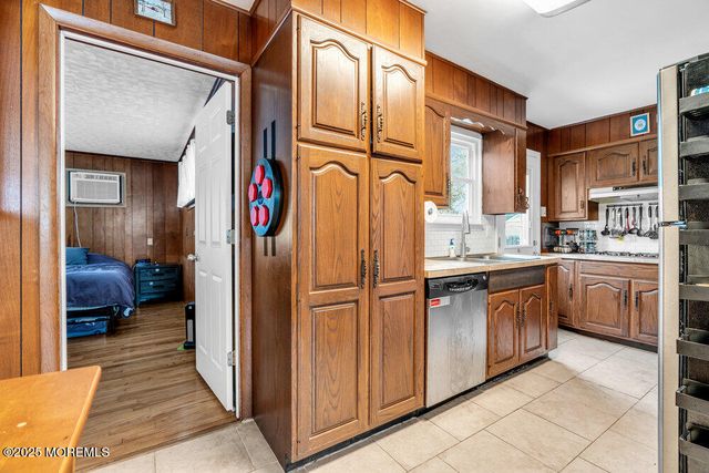 21 Dockage Road, Bayville, NJ 08721
