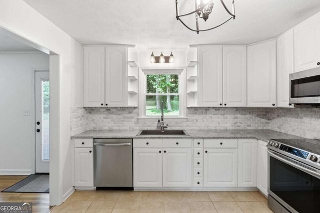 1661 Smithwood Drive, Marietta, GA 30062