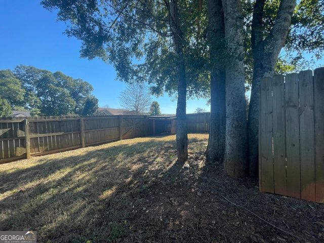 18 Column Court, Douglasville, GA 30134