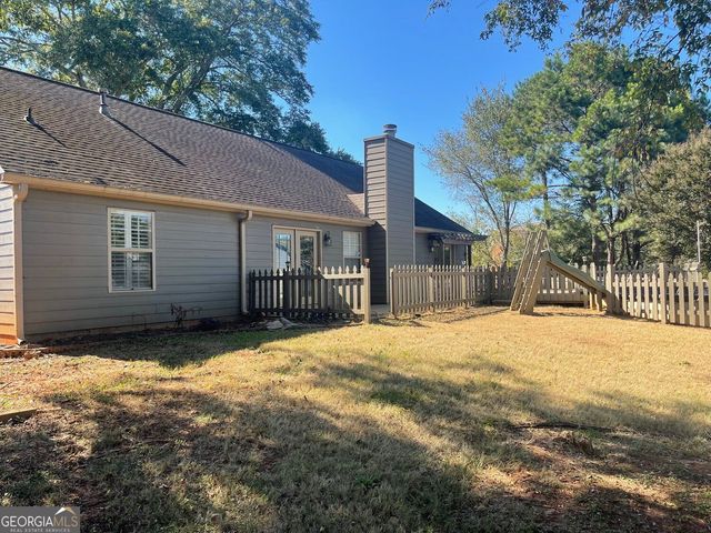 18 Column Court, Douglasville, GA 30134