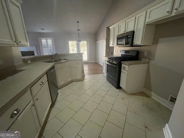 18 Column Court, Douglasville, GA 30134