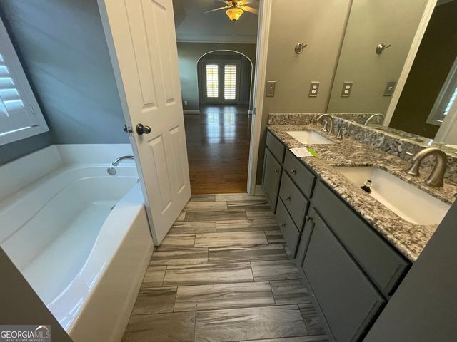 18 Column Court, Douglasville, GA 30134