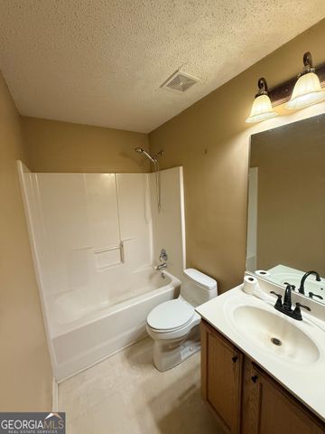 18 Column Court, Douglasville, GA 30134