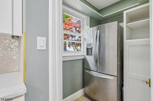 423 E Lincoln Ave, Roselle Park Boro, NJ 07204