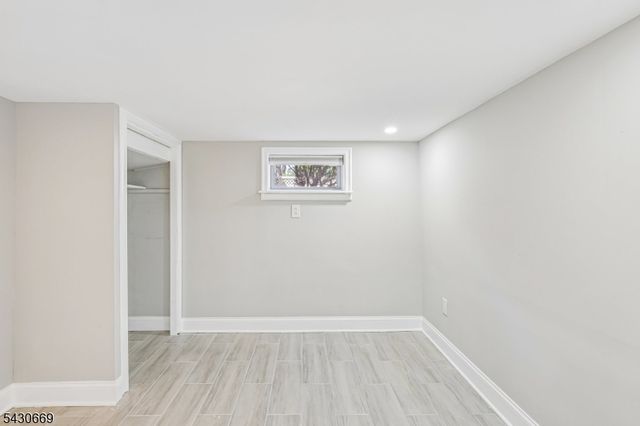423 E Lincoln Ave, Roselle Park Boro, NJ 07204