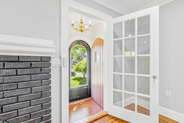 423 E Lincoln Ave, Roselle Park Boro, NJ 07204