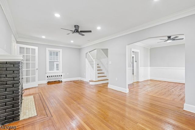 423 E Lincoln Ave, Roselle Park Boro, NJ 07204