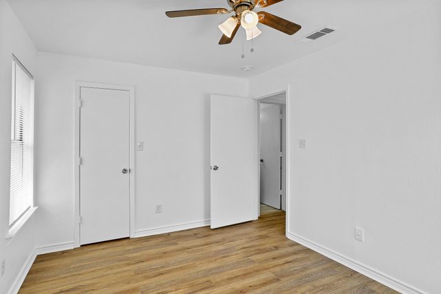 2604 Danny Lane, Farmers Branch, TX 75234