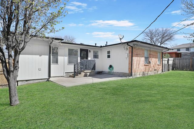 2604 Danny Lane, Farmers Branch, TX 75234