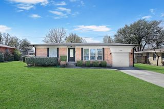 2604 Danny Lane, Farmers Branch, TX 75234