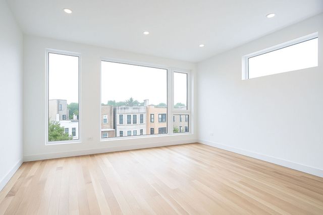 1325 N Artesian Avenue 3, Chicago, IL 60622