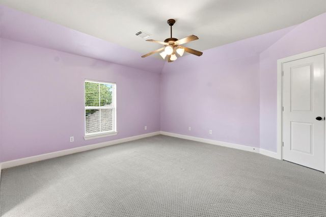 27 N Arrow Canyon Circle, The Woodlands, TX 77389